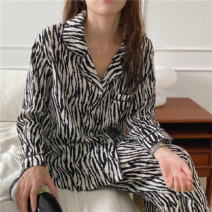 Womens Long-sleeve Pajama Sets For Wearing Outside