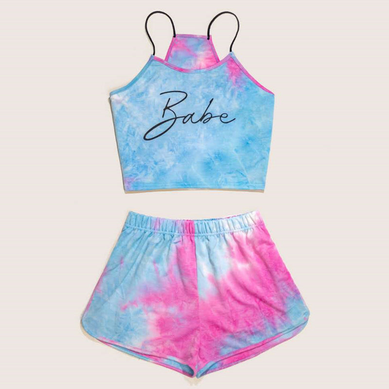 Tie-dye home clothes